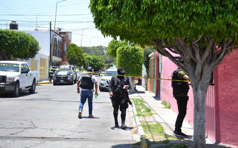 Caen dos asesinos en cateo a casa de la colonia Valle Alameda - Diario de  Querétaro | Noticias Locales, Policiacas, de México, Querétaro y el Mundo