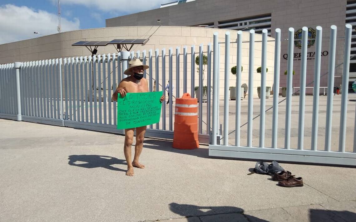 Protesta desnudo en Centro Cívico - Diario de Querétaro | Noticias Locales,  Policiacas, de México, Querétaro y el Mundo