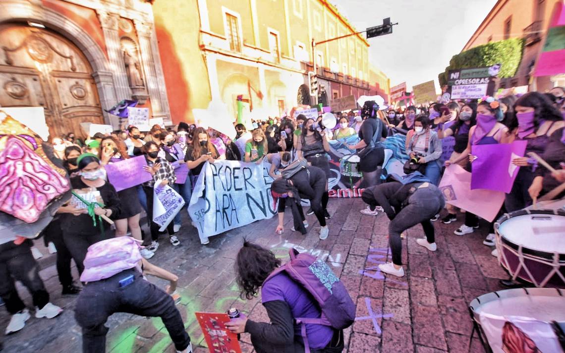 Criminalizan marcha feminista, acusa Paul Ospital - Diario de Querétaro ...