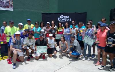 Premian a campeones - Diario de Querétaro | Noticias Locales, Policiacas,  de México, Querétaro y el Mundo